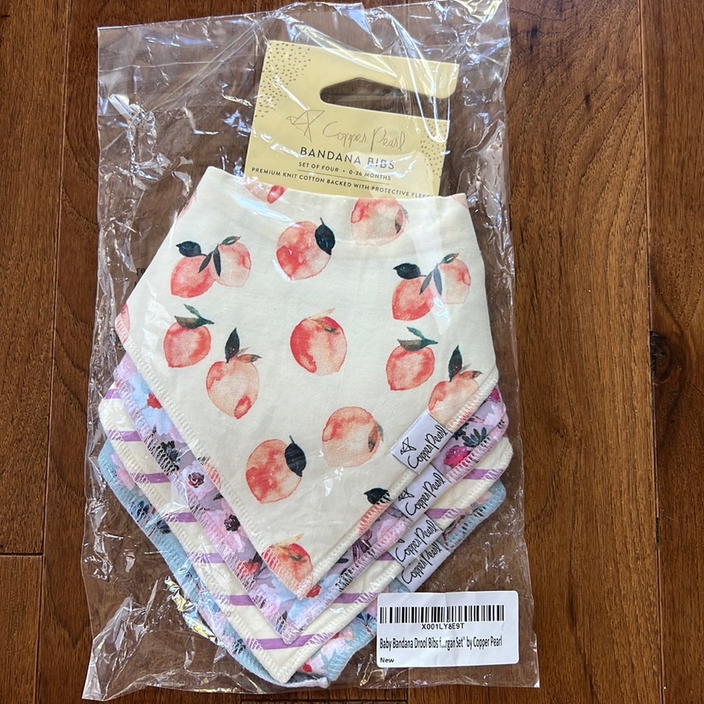 Copper Pearl NWT baby bandanas set of :4 0-36 months